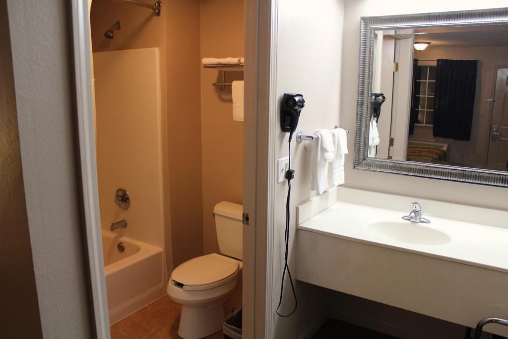 Highland Inn Denham Springs Baton Rouge East المظهر الخارجي الصورة